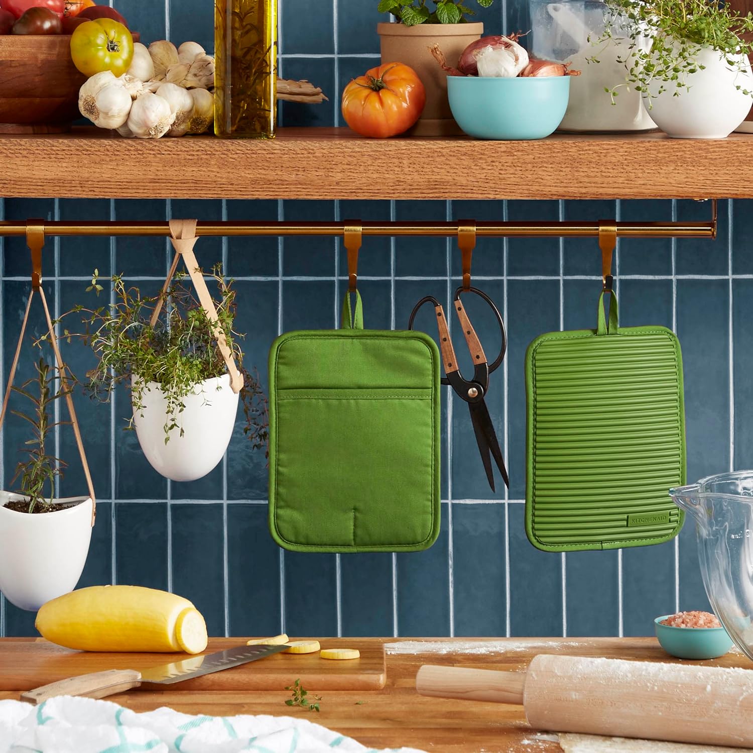 Ribbed Soft Silicone Pot Holder Set, Pot Holders, Oven Mitts, Silicone Pot Holders -2 Pcs Ribbed Soft Silicone Pot Holder Set, Pot Holders, Oven Mitts, Silicone Pot Holders -2 Pcs